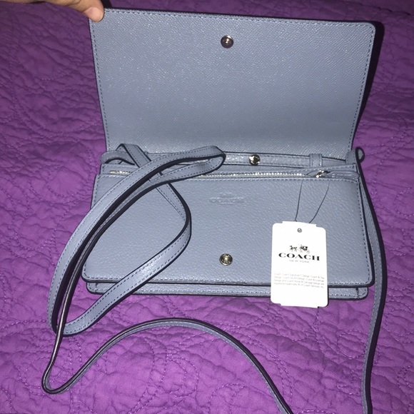 ‼️Last One‼️Coach Crossbody Clutch - Picture 4 of 4